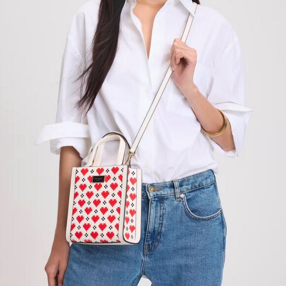 Kate Spade Manhattan Pixel Hearts Mini Tote - New with Dust Bag Saffiano Leather - Picture 4 of 8